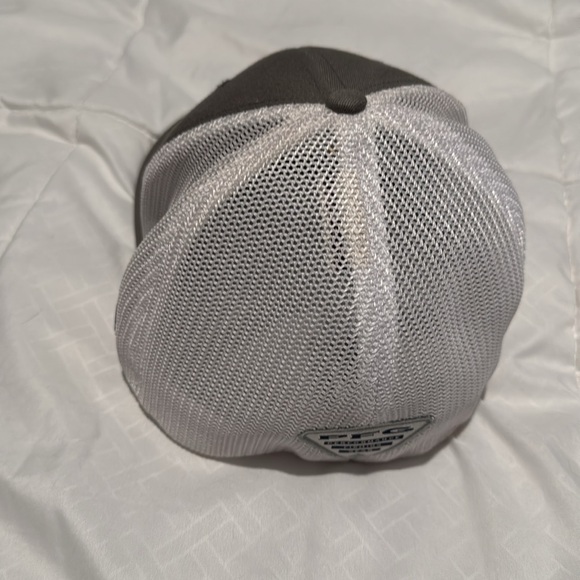 Columbia PFG Hat Flexfit - Picture 4 of 7